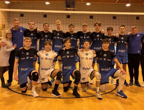 KS VOLLEY PODEGRODZIE : HUTNIK KRAKÓW 2:3